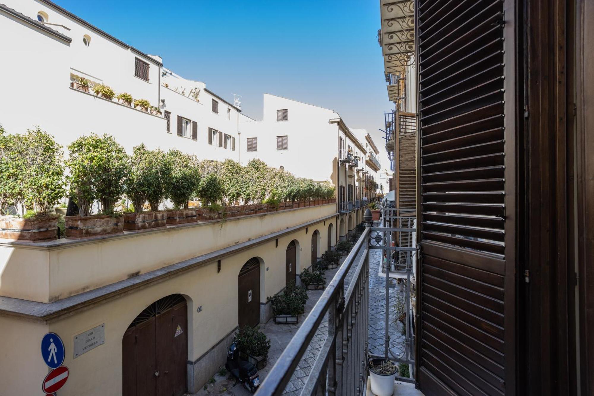 Hola House Alla Kalsa Palermo Exterior foto